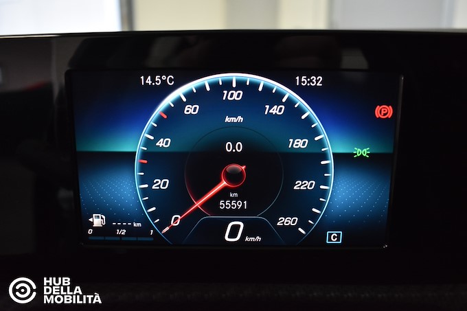 MERCEDES-BENZ A 180 d Executive